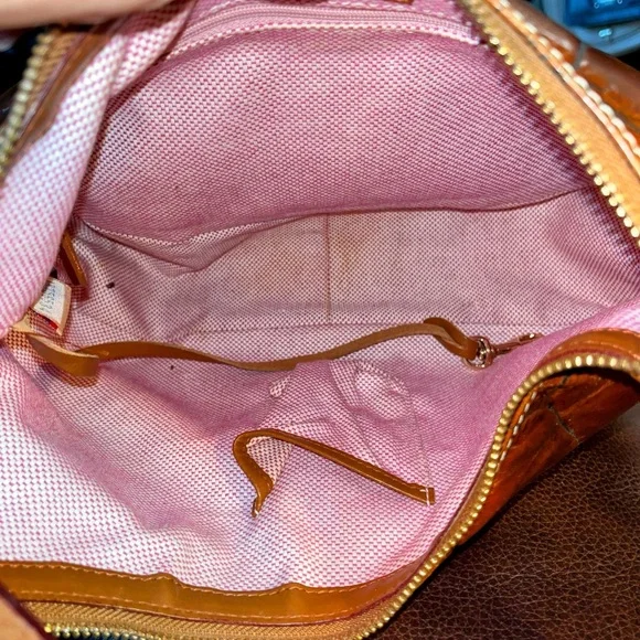 EUC Authentic Dooney&Bourke Croc Leather Handbag 8.5X15 - Picture 5 of 7